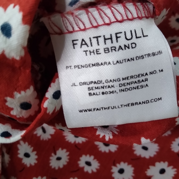 Faithful the Brand Danica Red Floral Wrap Top, size Large - Picture 9 of 11
